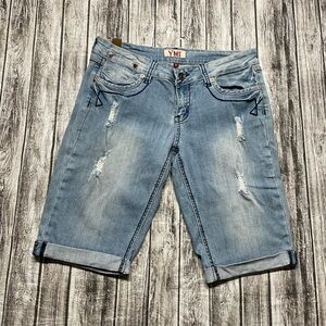 Ladies Size 9 YMI denim Distressed Long Fit Bermuda Shorts Great Condition